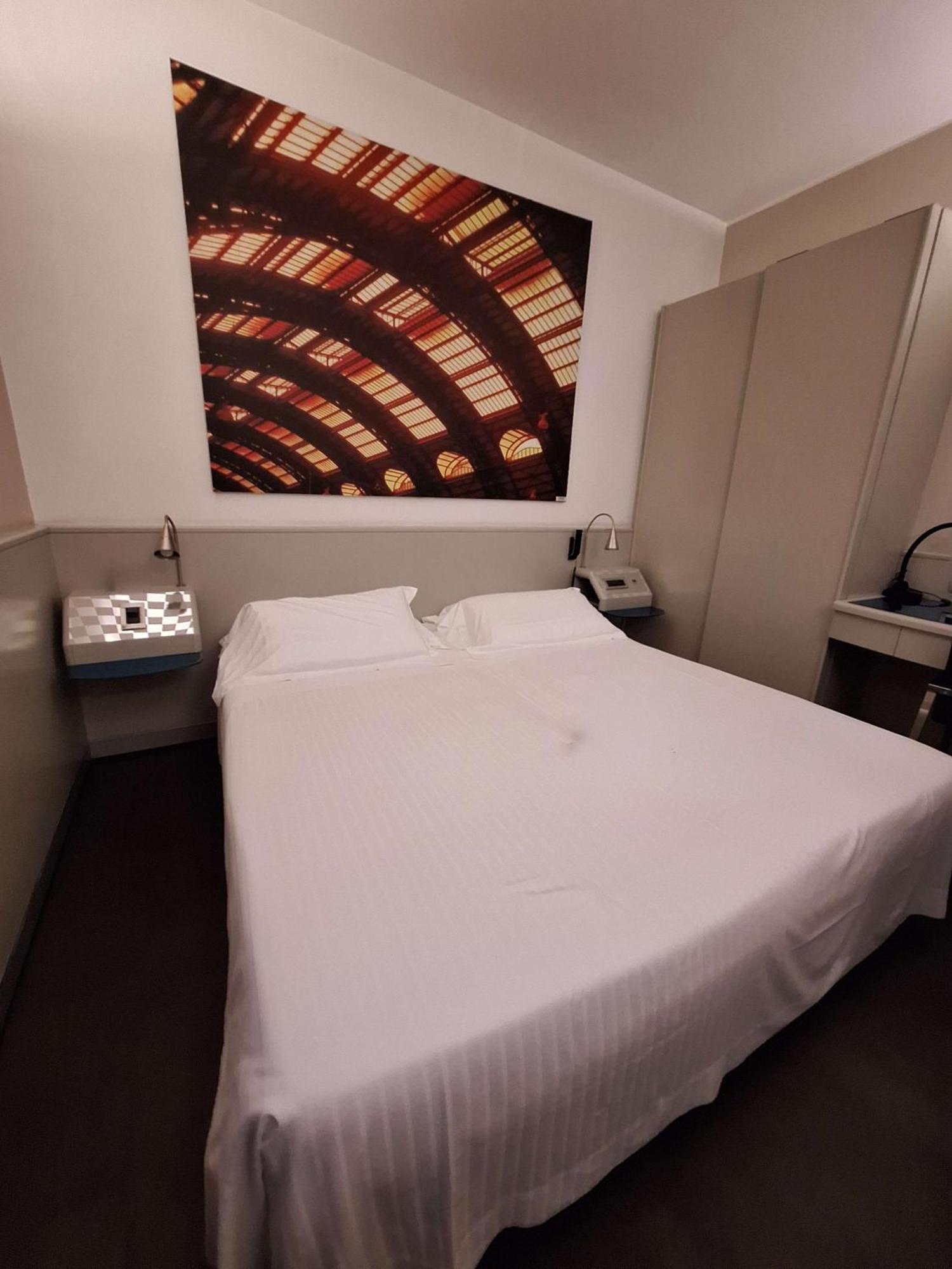 Sure Hotel By Best Western Milano Padua Exterior foto